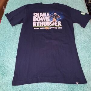 Notre‎ Dame Fighting Irish Football T-Shirt 2012 Shake Down Thunder Men's medium